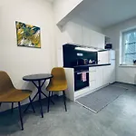 Atrium 아파트 *